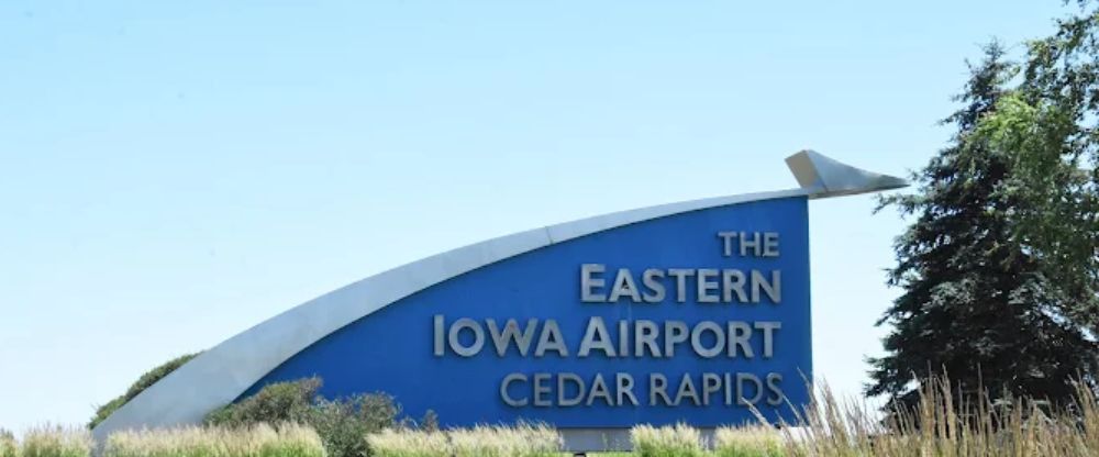 Eastern Iowa Airport